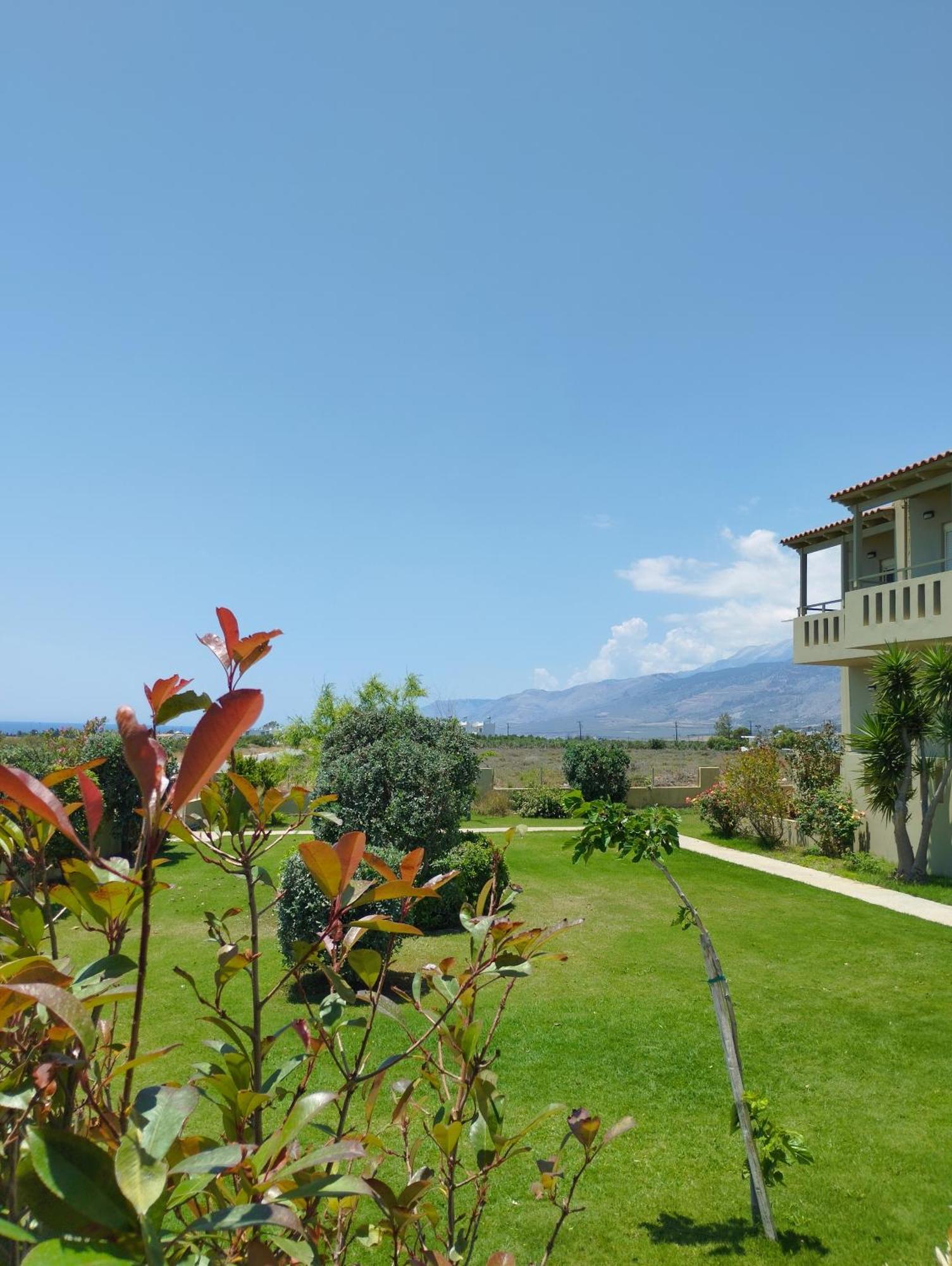 Argilos Apartments Frangokastello エクステリア 写真
